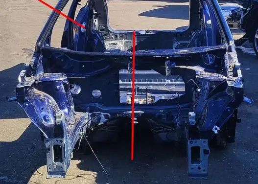 Nissan Ariya Front quarter panel 