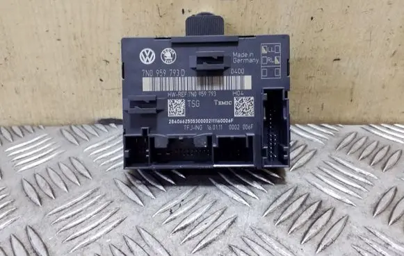 Volkswagen Sharan Door control unit/module 7N0959793D