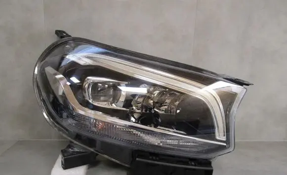 Mercedes-Benz X-class W470 Headlight/headlamp A4709060900
