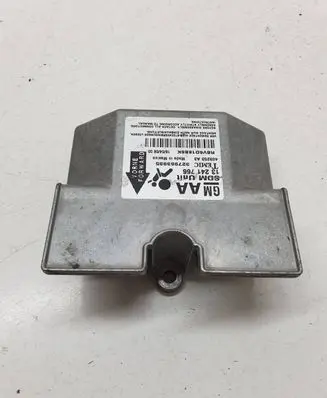 Opel Zafira B Airbag control unit/module 13241766 403253A3 327963935