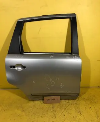 Rear door