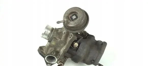 Ford Focus Turbo CM5G-6K682-HB