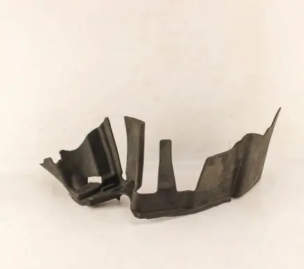 Dodge Caravan Intercooler air guide/duct channel 55111331AA