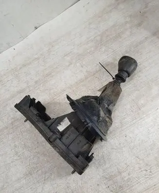 Seat Alhambra (Mk1) Gear shifter/selector 7m0711071B