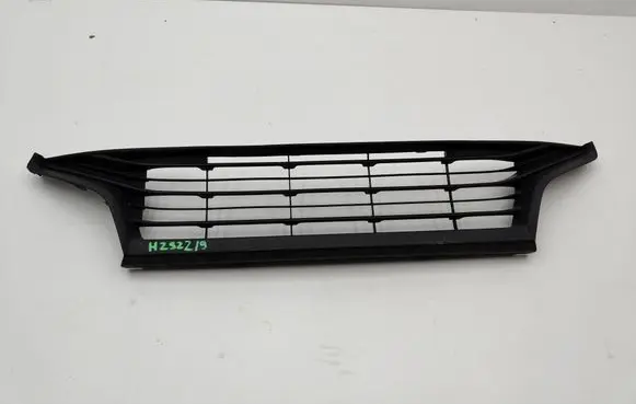 Toyota Yaris XP210 Front bumper lower grill 531120D810