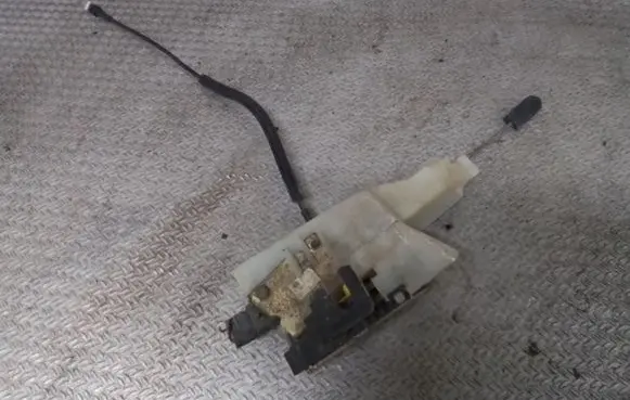 Renault Thalia I Front door lock 
