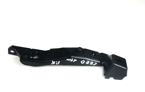 KIA Ceed Front bumper mounting bracket 865131h300