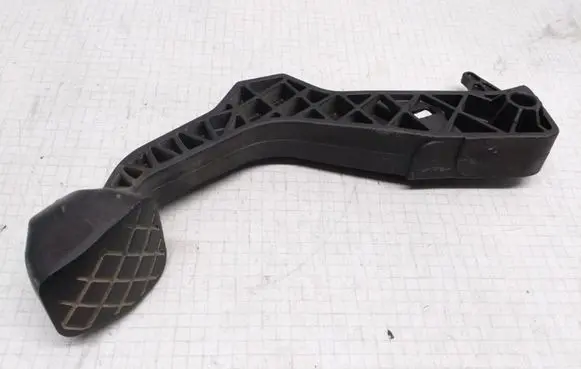 Clutch pedal