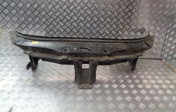 Renault Espace IV Engine bonnet/hood lock trim molding 7700436629