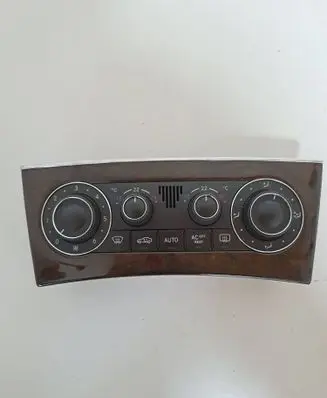 Mercedes-Benz C W203 Climate control unit A2038301885 9140010522