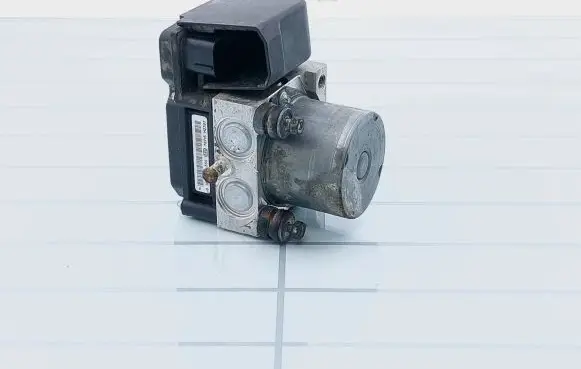Peugeot 308 ABS Pump 9663575480 87DQD72010646