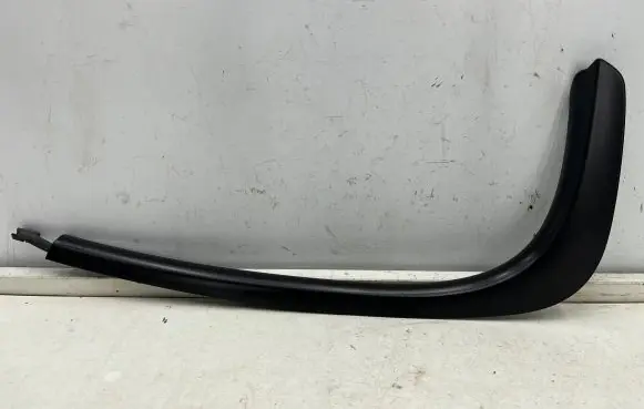 BMW M3 F80 Side skirt rear trim 7258334