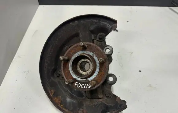 Ford Focus Front wheel hub