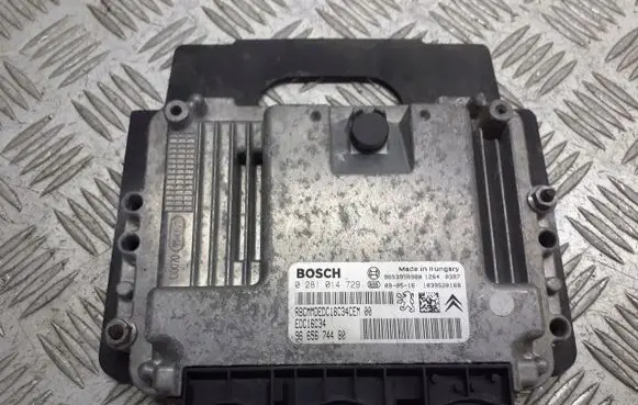 Citroen C4 I Picasso Engine control unit/module ECU 0281014729