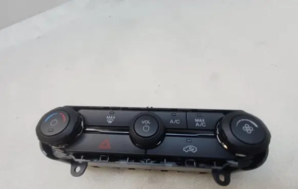 Ford Ranger IV Climate control unit GNWQB18A802