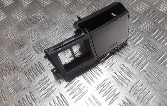 Mazda 3 II Ashtray (front) BBM964633