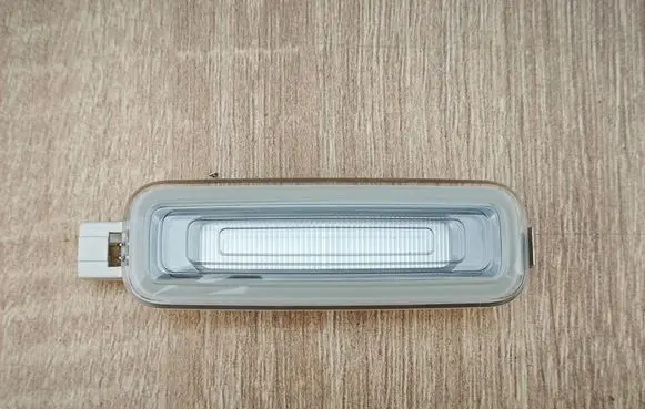 Audi A4 S4 B9 Front seat light 4M0947105