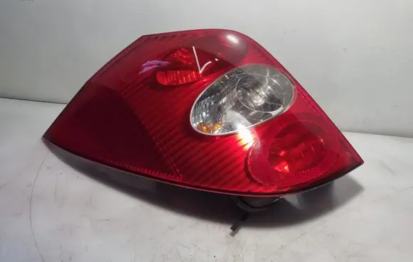 Renault Laguna II Rear/tail lights 8200002471