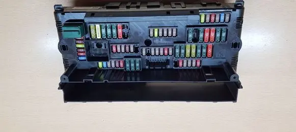 BMW 5 F10 F11 Fuse box set 9252815