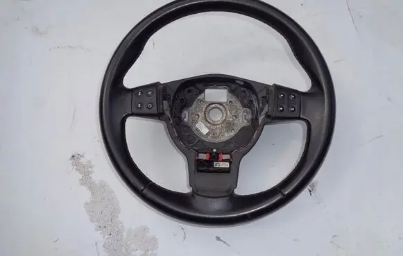 Seat Leon (1P) Steering wheel
