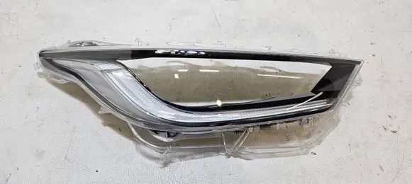 Toyota Yaris XP210 Headlight lense SZKLOYARIS