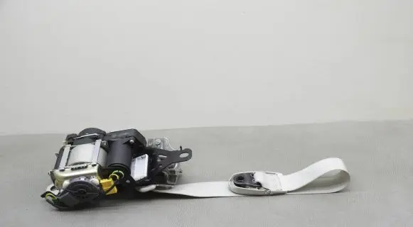 Mercedes-Benz S C217 Front seatbelt A2178601700