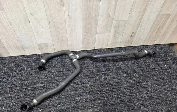 BMW 5 G30 G31 G38 Engine coolant pipe/hose 8602602 17128602602