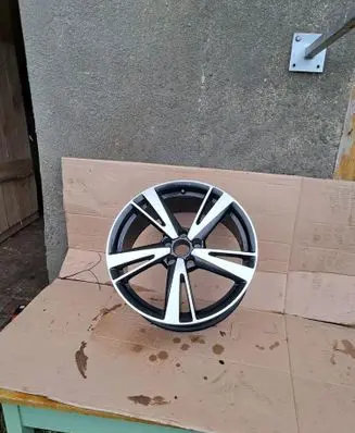 Audi RS3 R19 alloy rim 8V0601025EJ