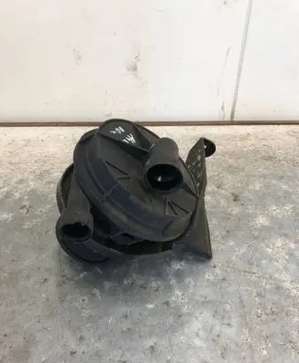 Audi A4 S4 B6 8E 8H Secondary air pump 8E0906613B