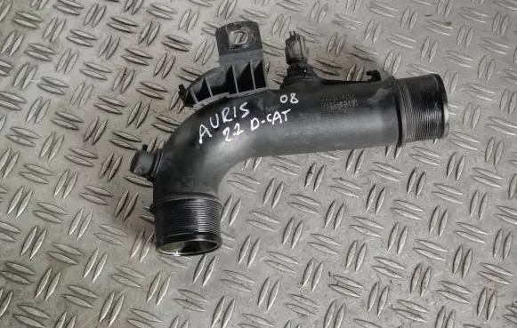 Toyota Auris 150 Intercooler hose/pipe 173620R021