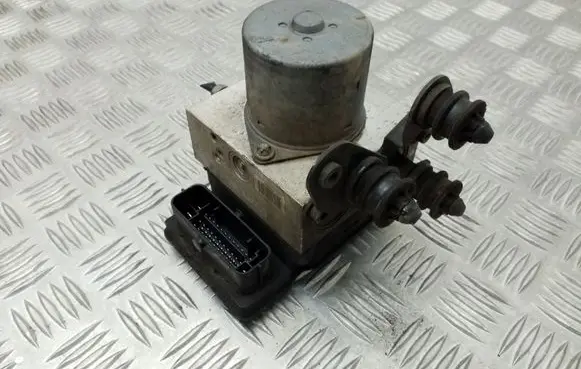Volkswagen PASSAT B7 ABS Pump 3AA614109AQ