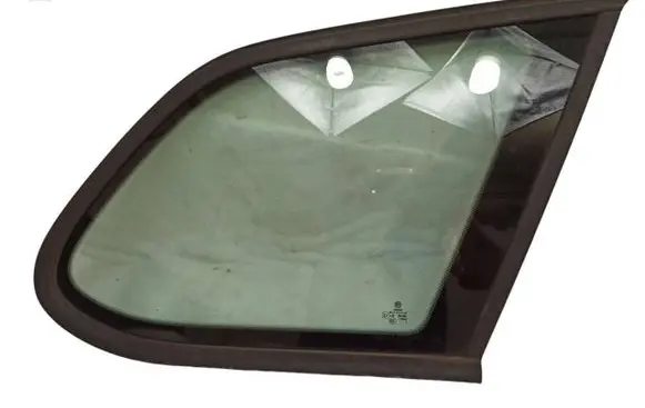 Volkswagen Golf V Rear side window 1K9845298H