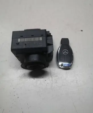 Mercedes-Benz CLS C219 Ignition lock 2115452308 33002213 3013314591606126