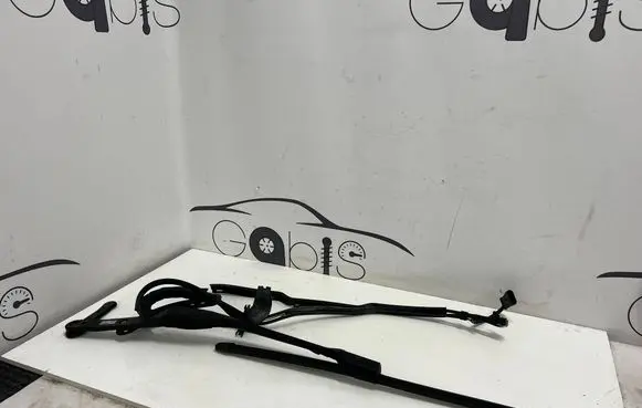 Mercedes-Benz SL R231 Front wiper blade arm A2318201040 A2318200844