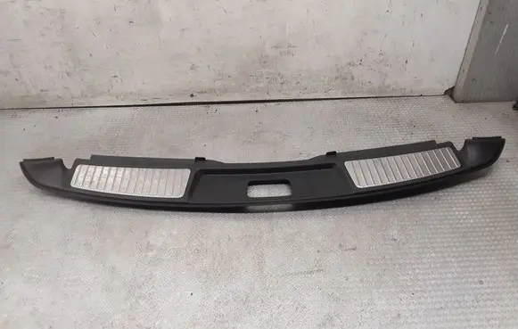 Opel Insignia A Trunk/boot sill cover protection 13222434