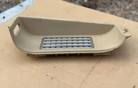 Volkswagen Multivan T5 Front sill trim cover 7H5863735C 200440102257 000081712
