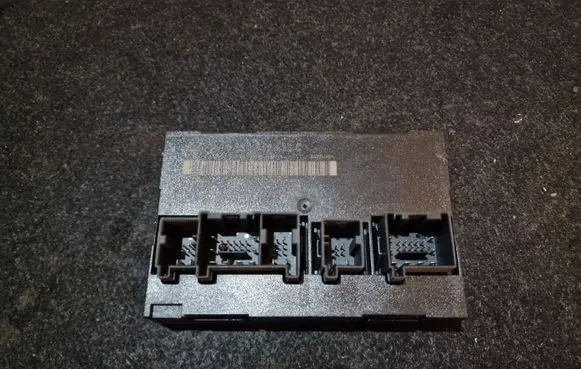 Volkswagen Golf V Comfort/convenience module 1K0959433C