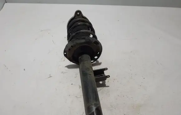 Mercedes-Benz GLA H247 Front shock absorber/damper A2473208401
