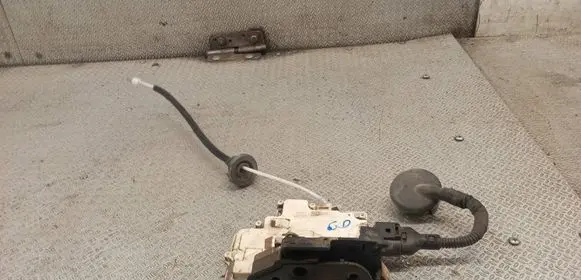 Audi Q7 4L Rear door lock 