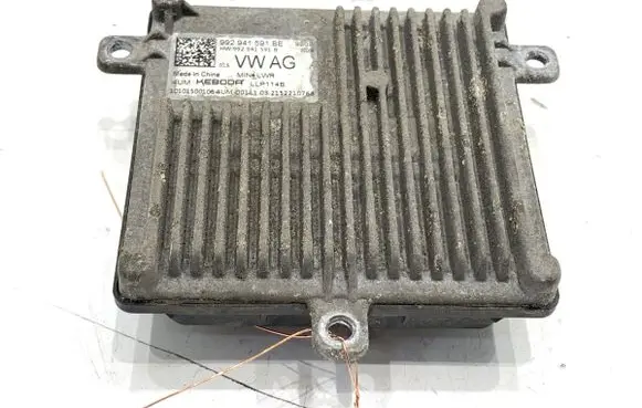 Volkswagen Golf VIII Voltage converter/converter module 992941591BE