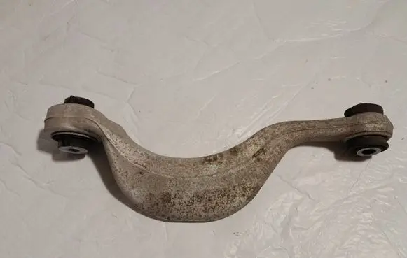 BMW X6 M Rear control arm 6878021