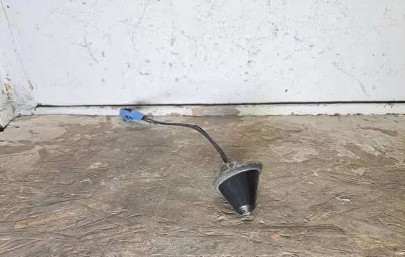 Opel Meriva A Aerial GPS antenna 13556501E