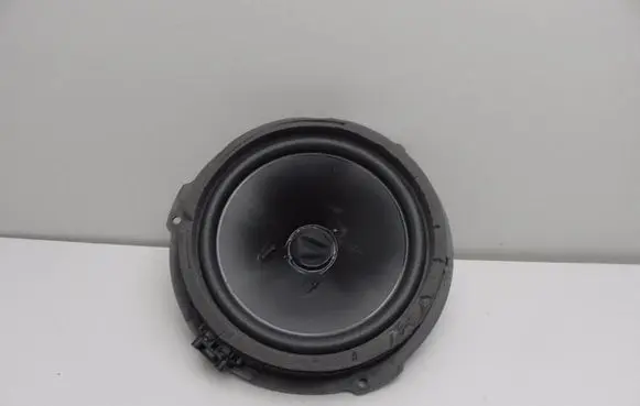 Ford Mustang V Front door high frequency speaker FR3T18808CC R1015