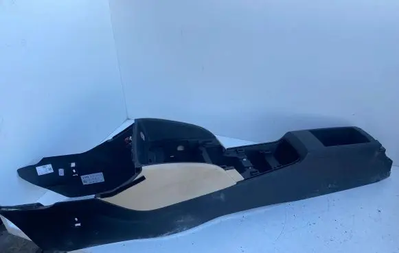 Audi A3 S3 8V Center console 8V1863241