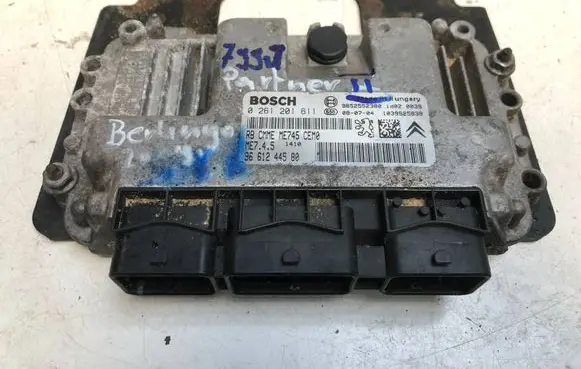 Citroen Berlingo Engine control unit/module ECU 9661244580 9652552380 0261201611