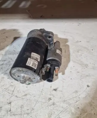 Audi A6 S6 C6 4F Starter motor