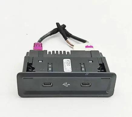 Mercedes-Benz A W177 USB socket connector A2478207502
