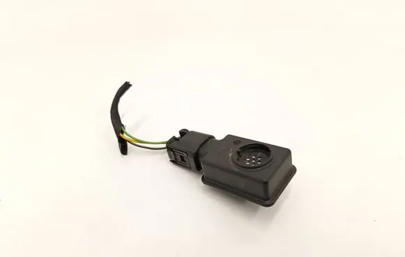 BMW 5 F10 F11 Air quality sensor 9305877