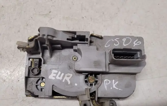 Citroen C5 Front door lock