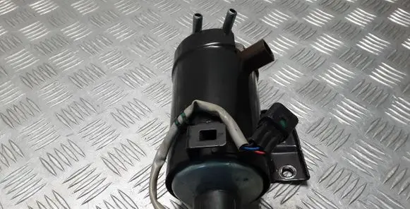 Hyundai Tucson TL Fuel filter housing 